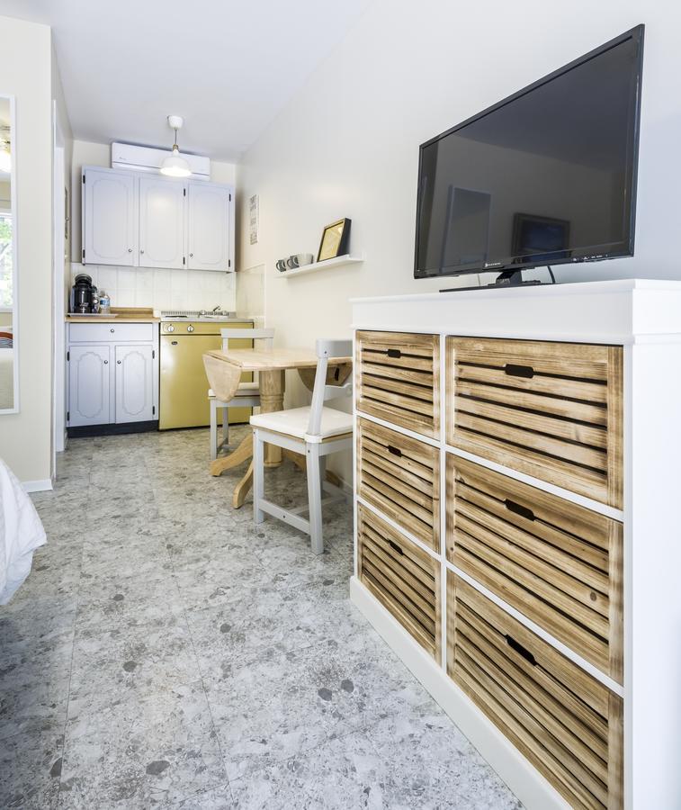 Hollywood Cottages Уасага Бийч Екстериор снимка